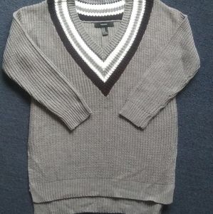 3 for $20: Forever 21 V-Neck Varsity Cricket Sweater-Size M